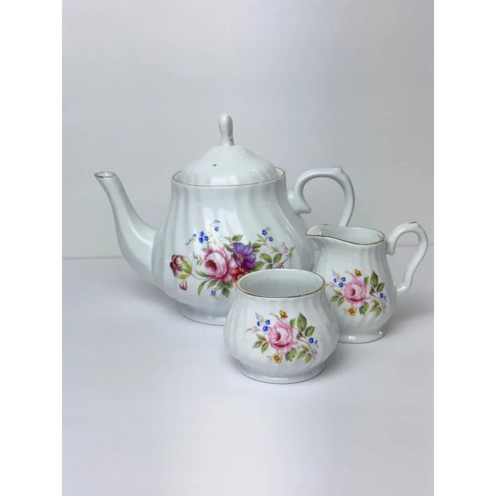 Royal Oak Porcelain Floral Tea Set with Gold Trim Teapot Sugar Bowl Creamer